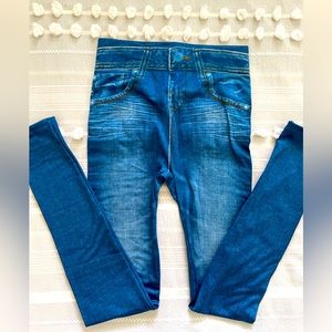 New, never used but has no tag